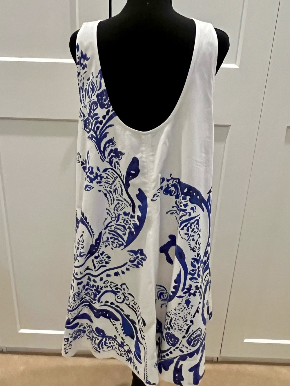 Maeve White Cotton Sleeveless Swing Dress with Bold Blue Abstract Print Size XL - Picture 4 of 9